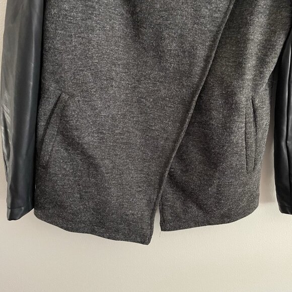 Fabletics Womn XL Fleece Faux Leather Pockets Wrap Front Grunge Moto Milano Coat - Picture 4 of 14